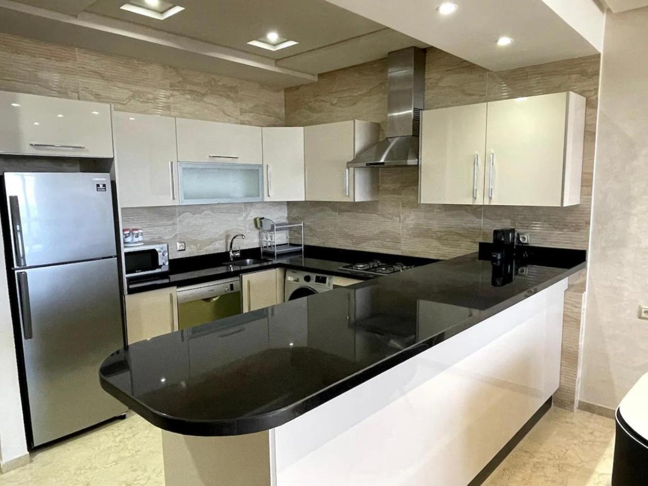 Seafront 2 Bedrooms Flat タンジェ エクステリア 写真